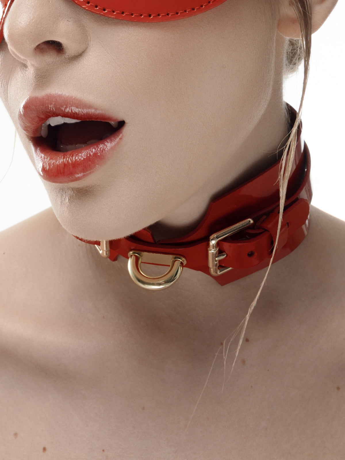 Umbra Шкіряний Чокер Червоний Лакований