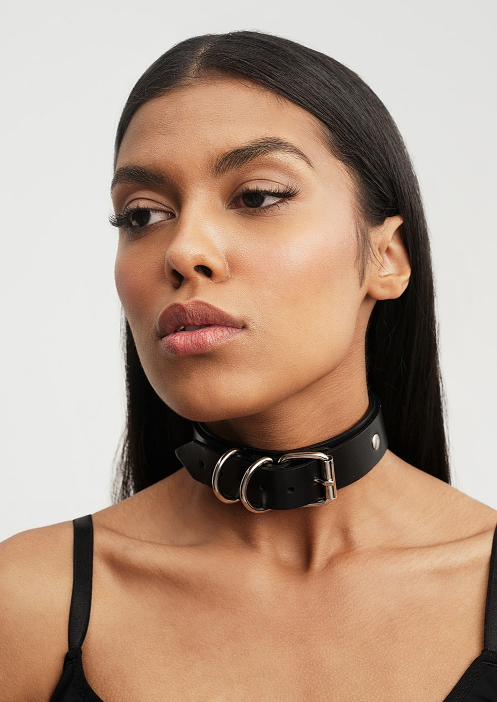 Sesi Шкіряний Чокер